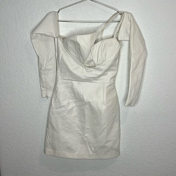 NWT CEREN OCAK Revolve Cut Out Dress in White Small Faux Leather - Picture 2 of 15